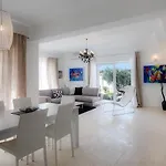 Near Rovinj With Pool And Sea Views * Rovinjsko Selo