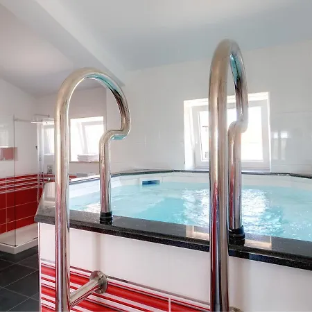 Stunning In With Private Pool Villa