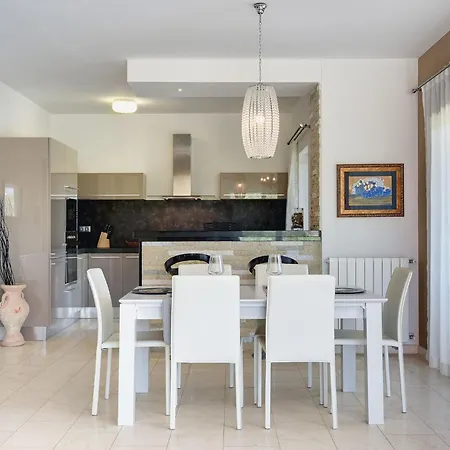 Stunning In With Private Pool Villa Rovinjsko Selo
